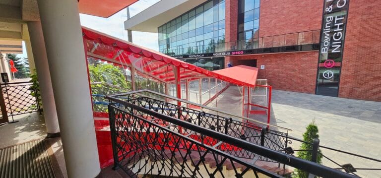 Niestandardowe Plandeki Obrazek 4